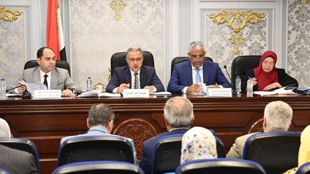 خلال اجتماع لجنة الإدارة المحلية بالنواب 