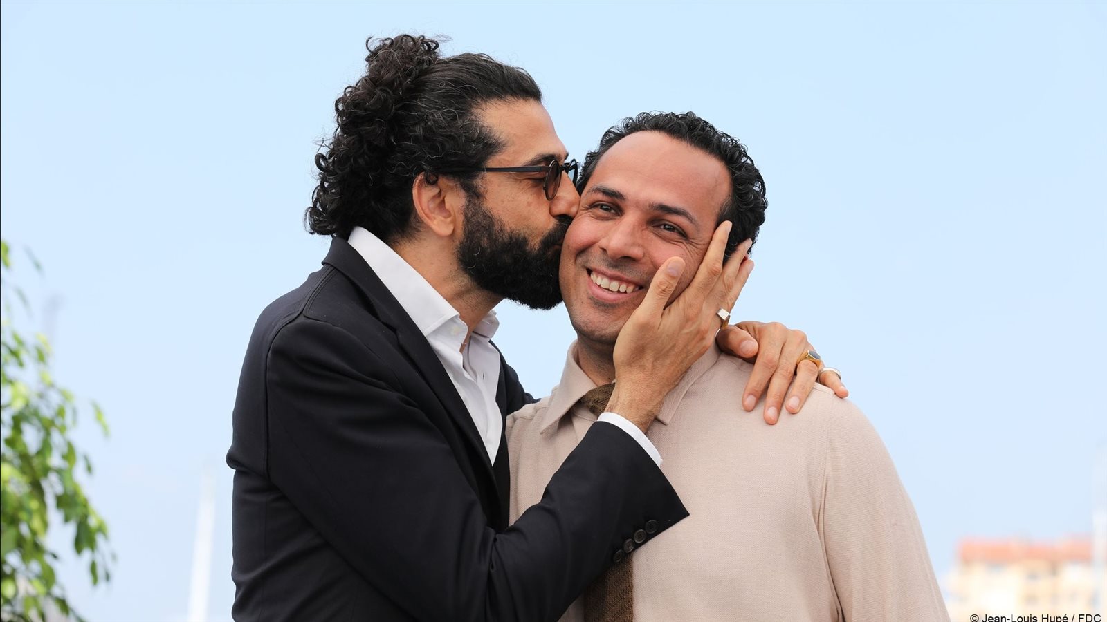 على أصغرى وعلى رضا خاتمى 