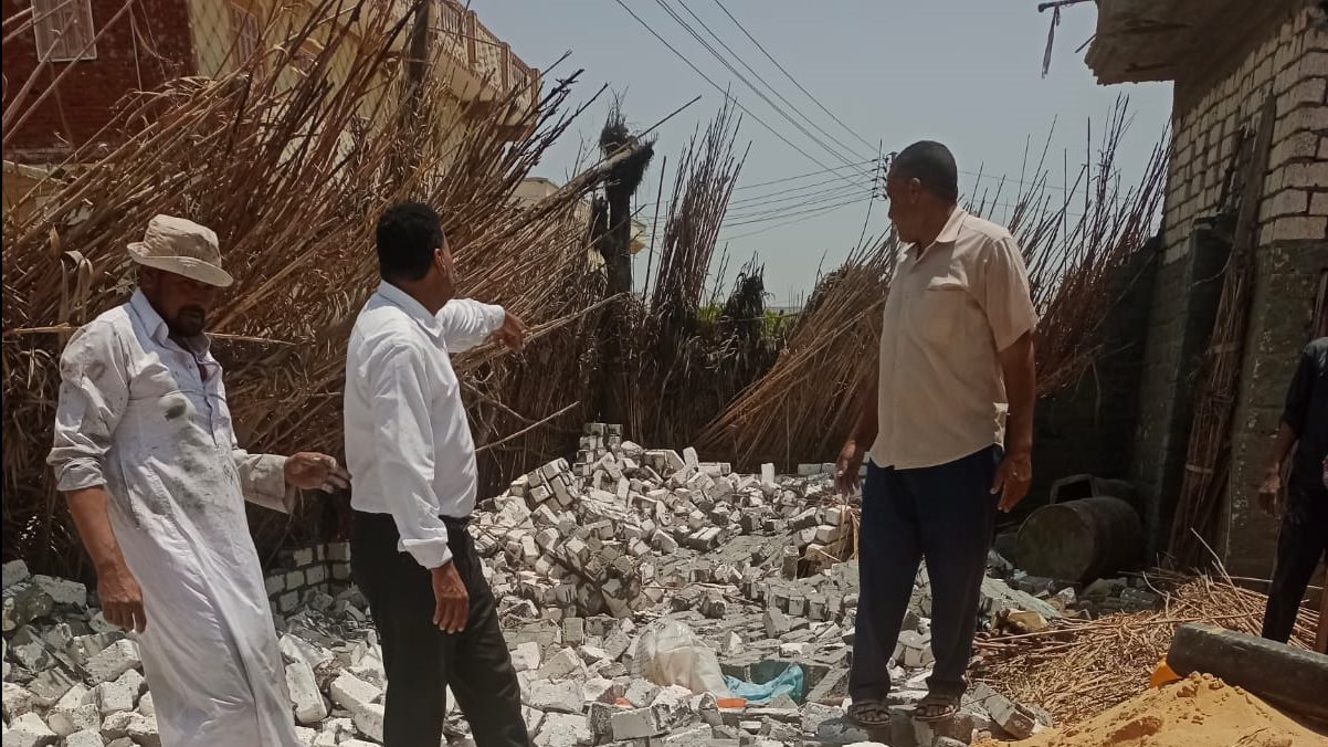 حملات الإزالة بالبحيرة