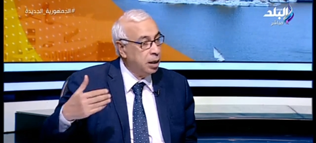 الكاتب الصحفي علي حسن