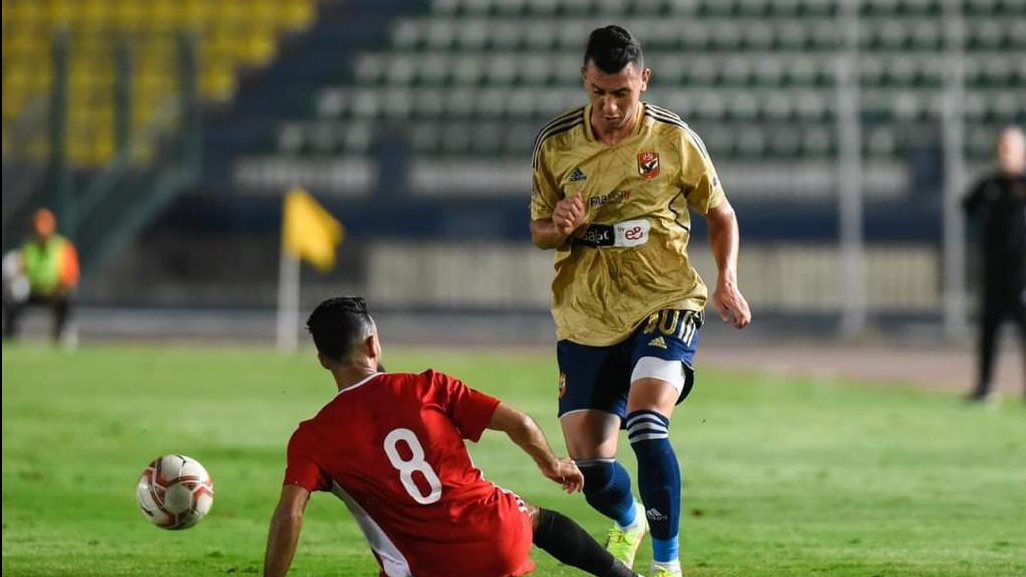 مباراة الأهلي وطلائع الجيش 