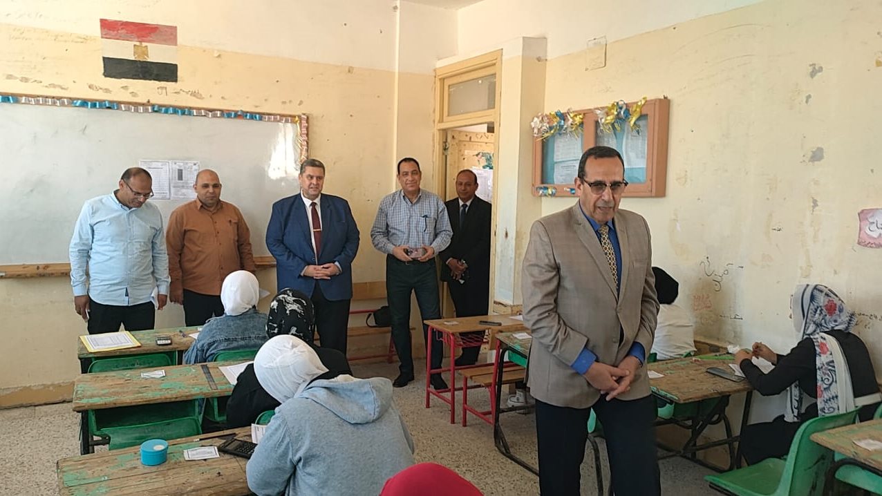 متابعة امتحانات الدبلومات الفنية بسيناء