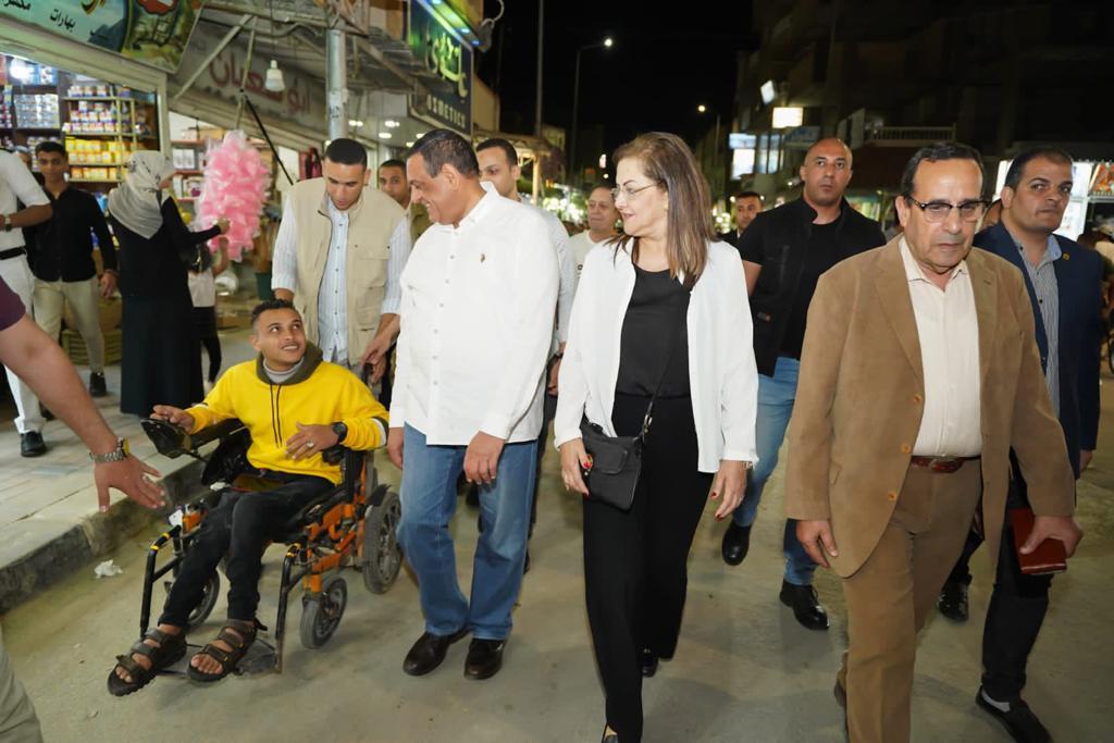 جولة لوزير التنمية المحلية بشمال سيناء 