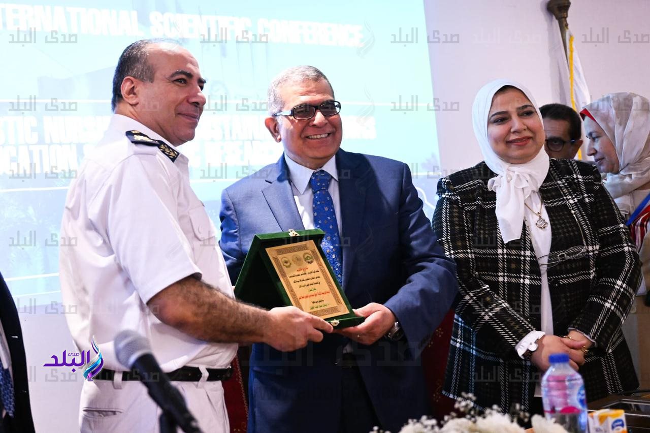 جامعة مصر للعلوم والتكنولوجيا