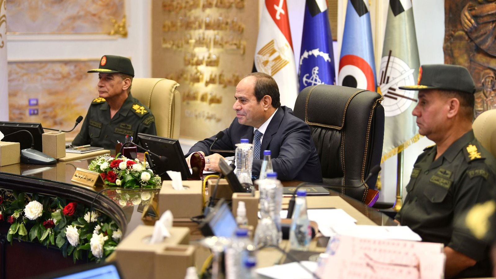 الرئيس عبد الفتاح السيسي الرئيس عبد الفتاح السيسي
