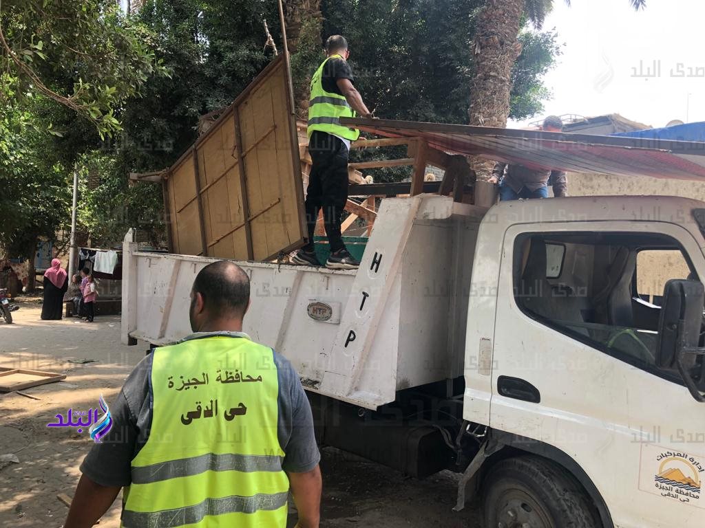 رفع 121 حالة اشغال للباعة الجائلين