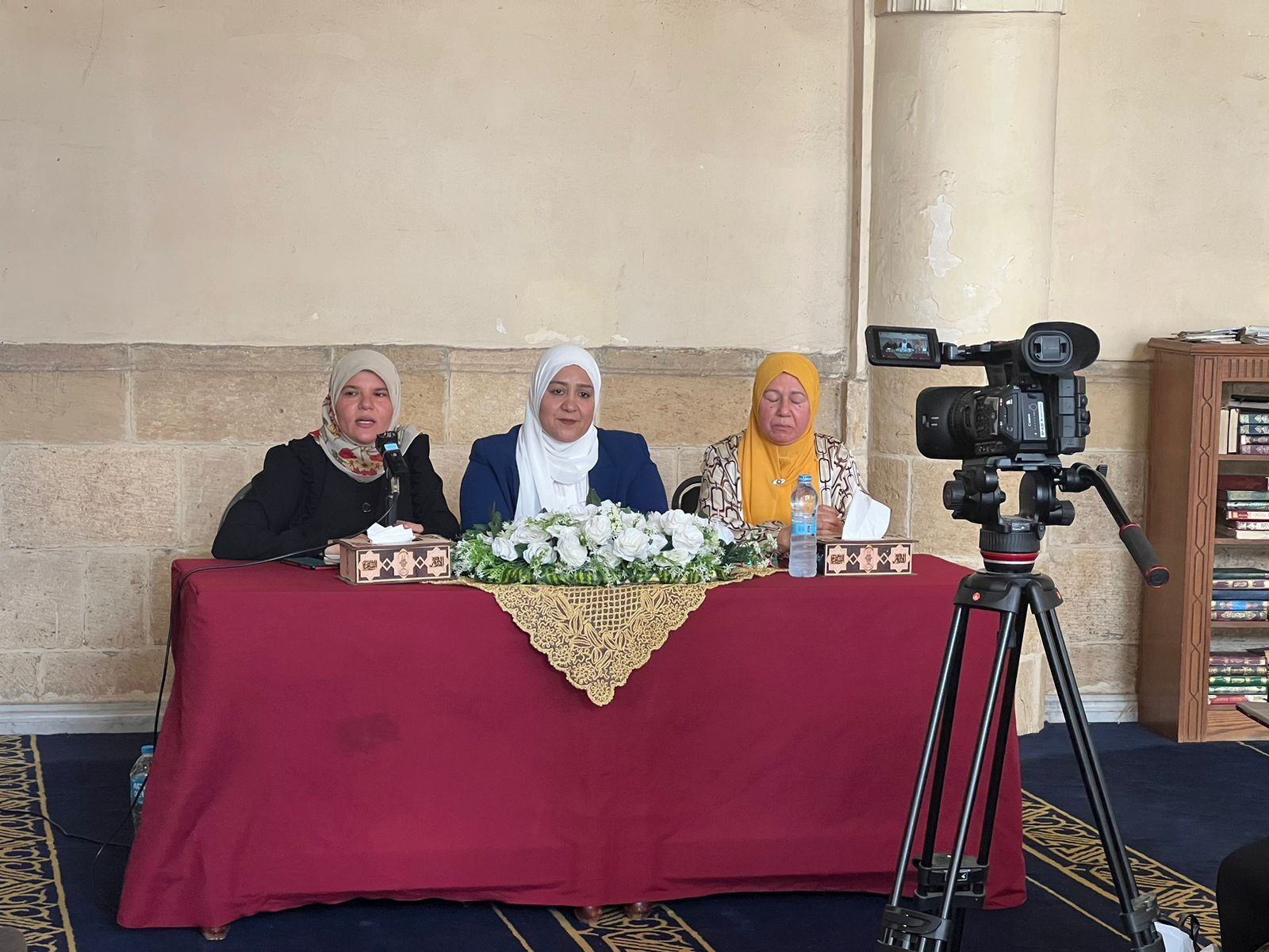 لقاء المرأة في الجامع الأزهر 