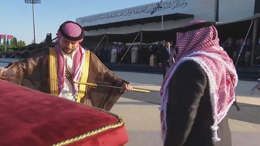 جانب من الاهداء 