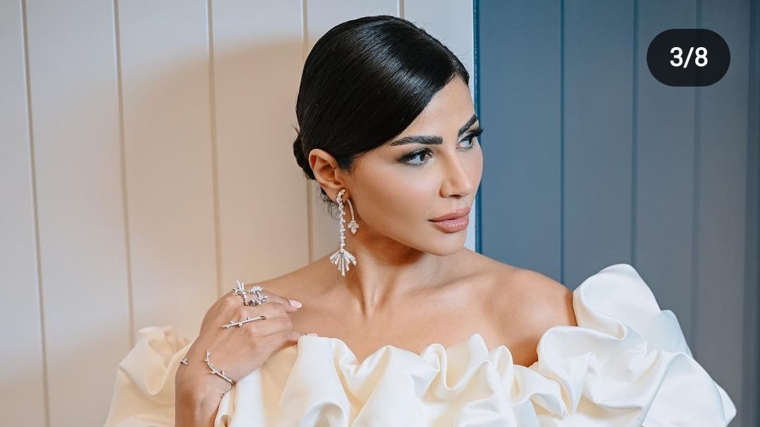 مهيرة عبد العزيز 