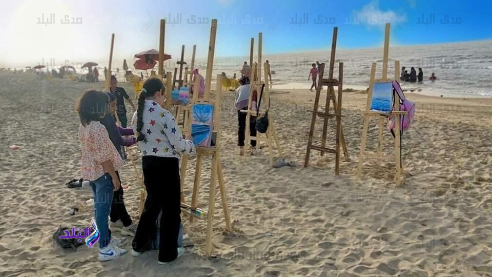 مرسم على رمال مصيف بلطيم 