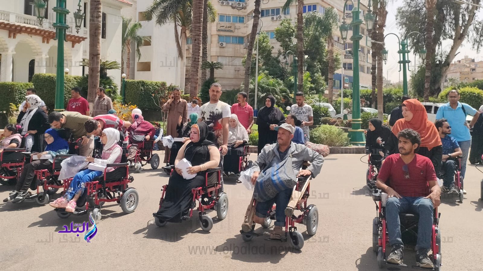 كراسي كهربائية لذوي الهمم