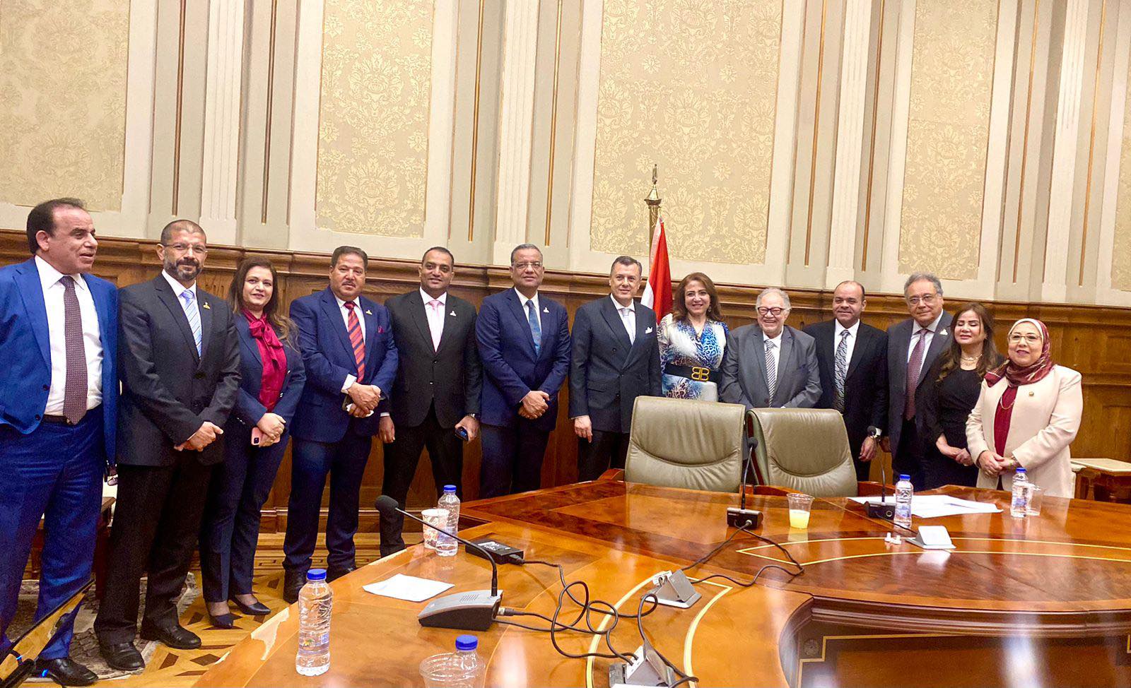 لجنة السياحة بمجلس الشيوخ