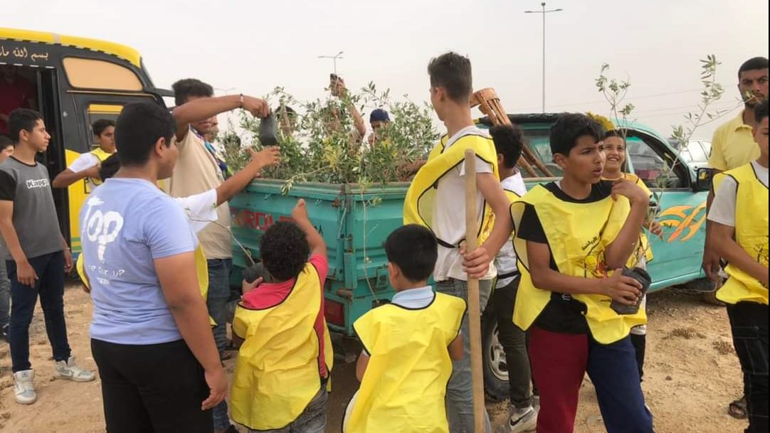 مبادرة لزراعة أشجار الزيتون بمزرعة الشباب 