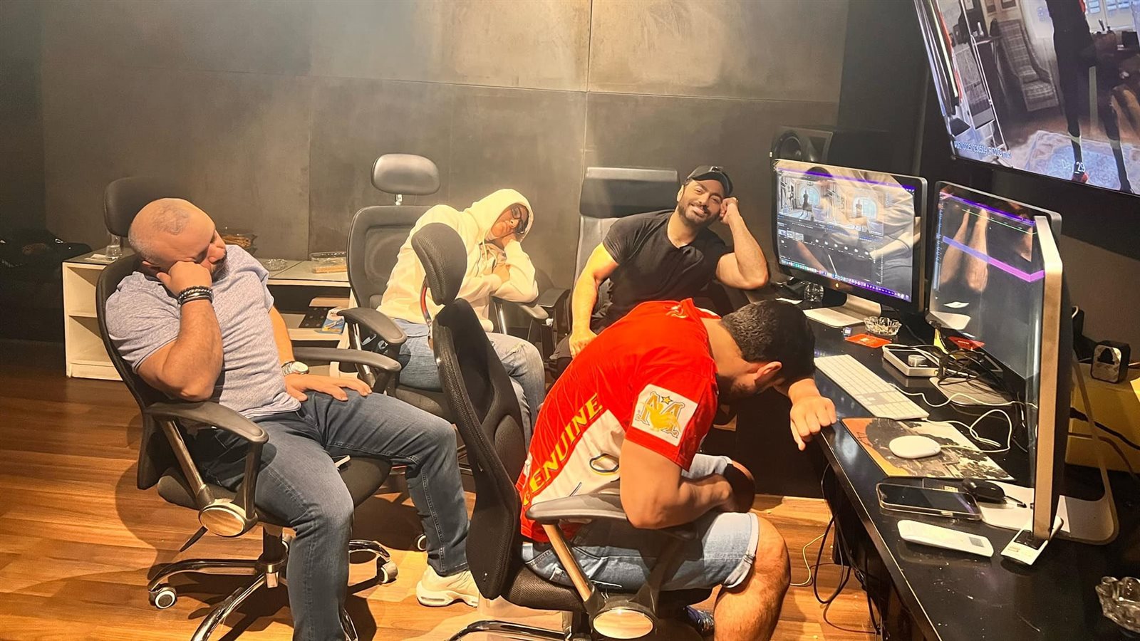 تامر حسني وفريق عمل فيلم تاج