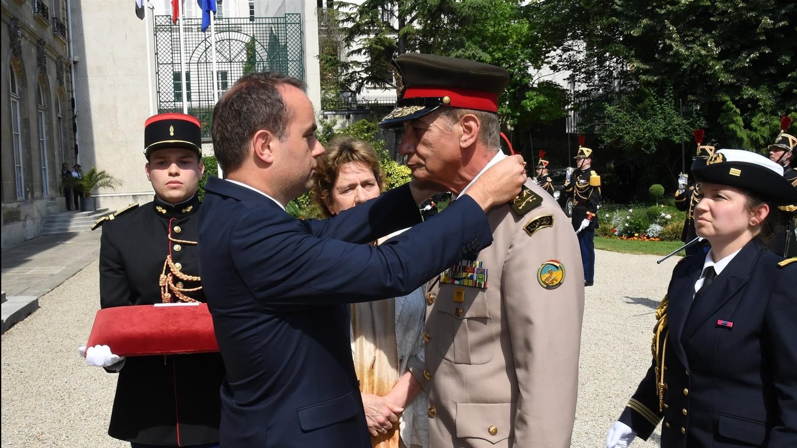 الفريق أول محمد زكي وزير الدفاع