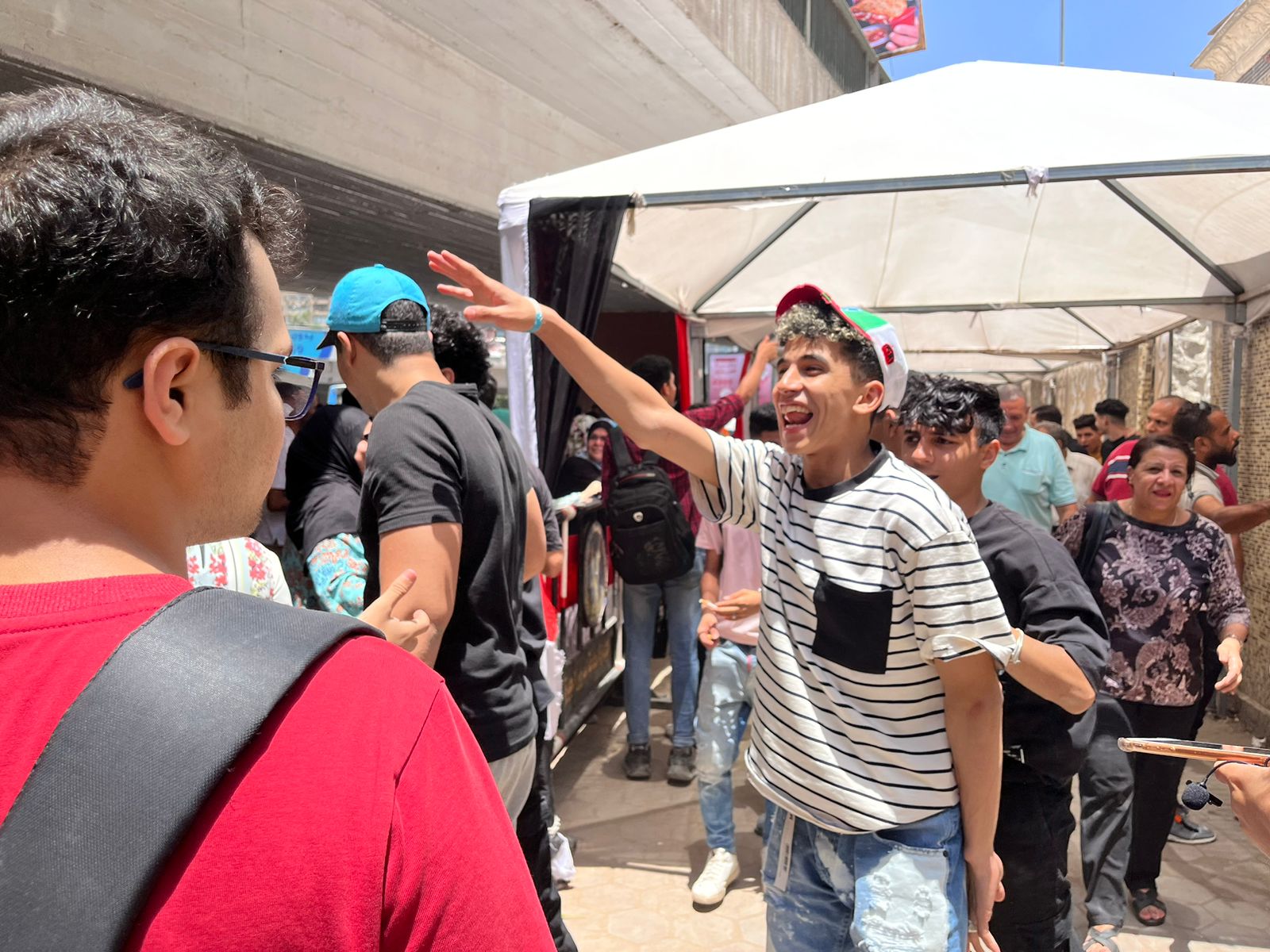 739176f7-5c3f-4b33-84f2-833bc406593c