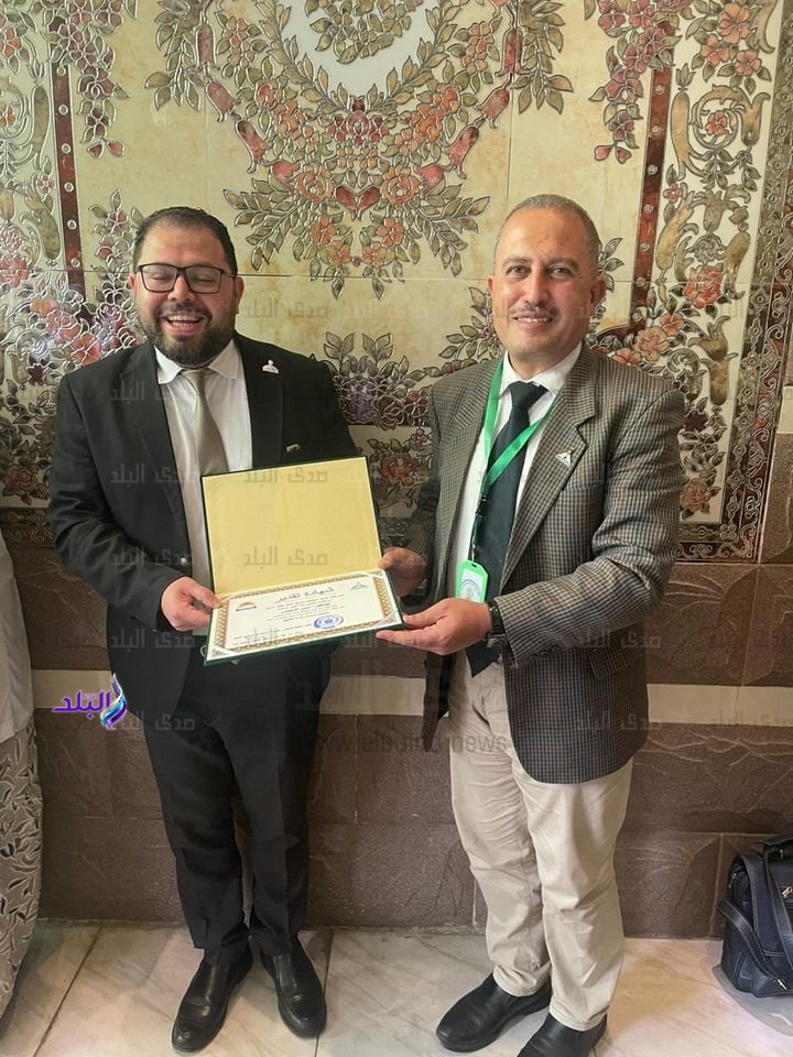 جامعة عين شمس1