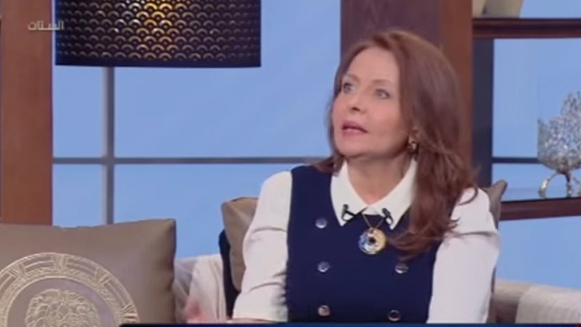 الفنانة إيمان منصور