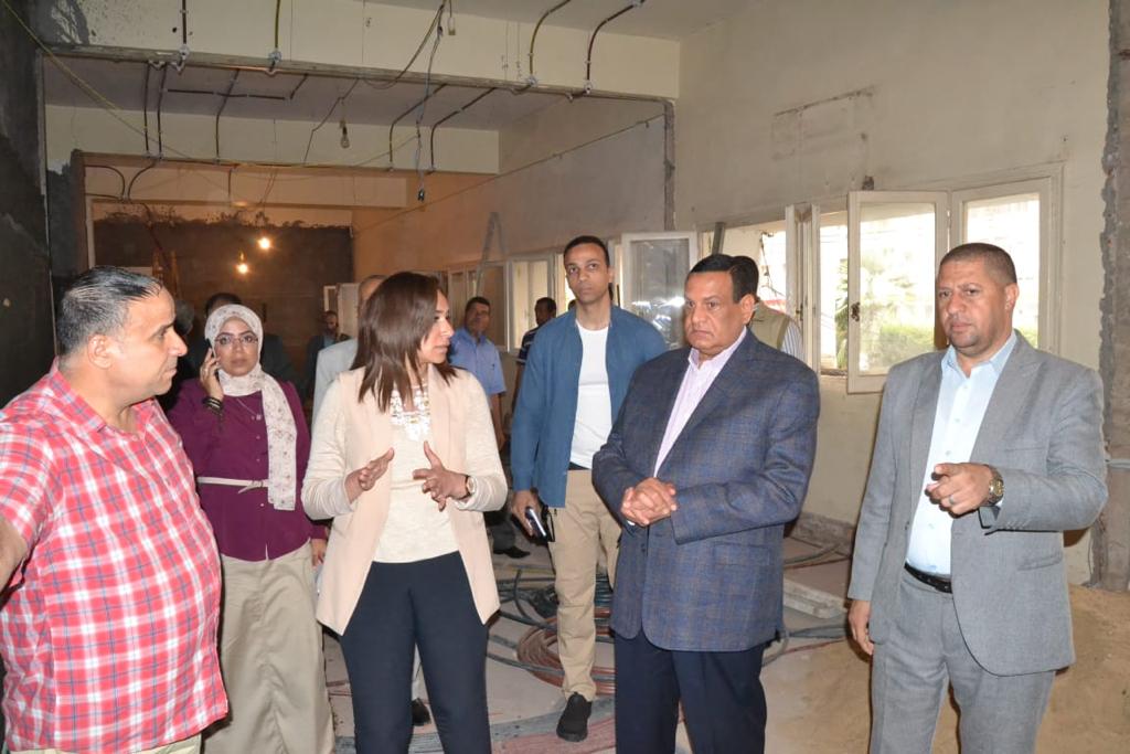 وزير التنمية المحلية خلال جولته بمحافظة البحيرة 