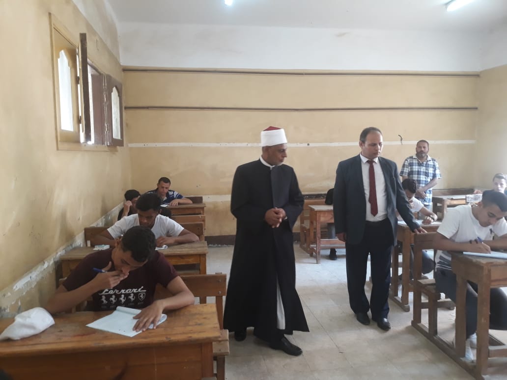 امتحانات الثانوية الأزهرية 