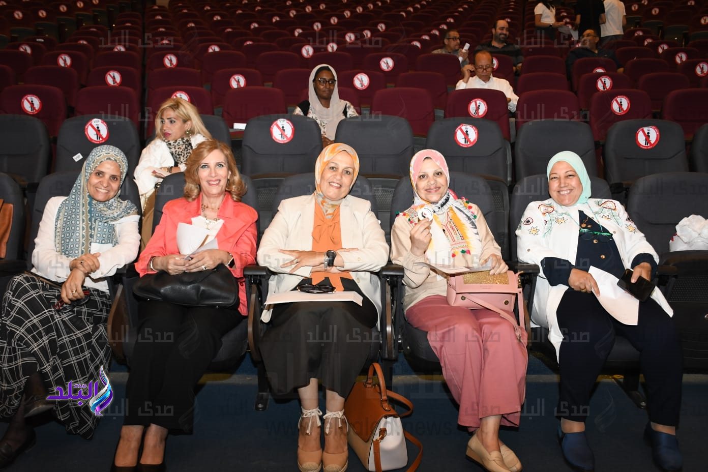 جامعة عين شمس تحتفل باليوم العالمي للتبرع بالدم6