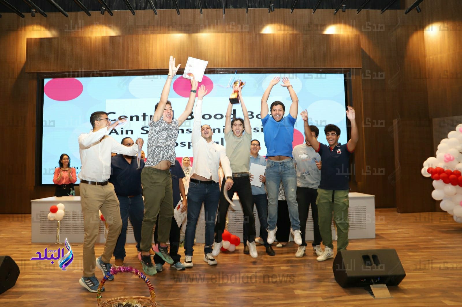 جامعة عين شمس تحتفل باليوم العالمي للتبرع بالدم2
