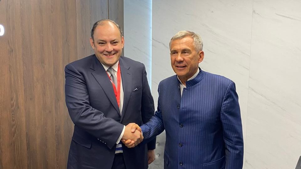 وزير التجارة والصناعة