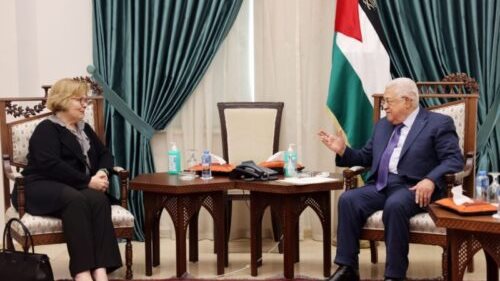 الرئيس أبو مازن وباربرا ليف
