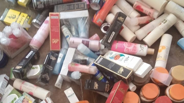 مستحضرات التجميل 