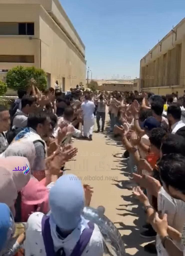 طلاب كلية الهندسة جامعة حلوان