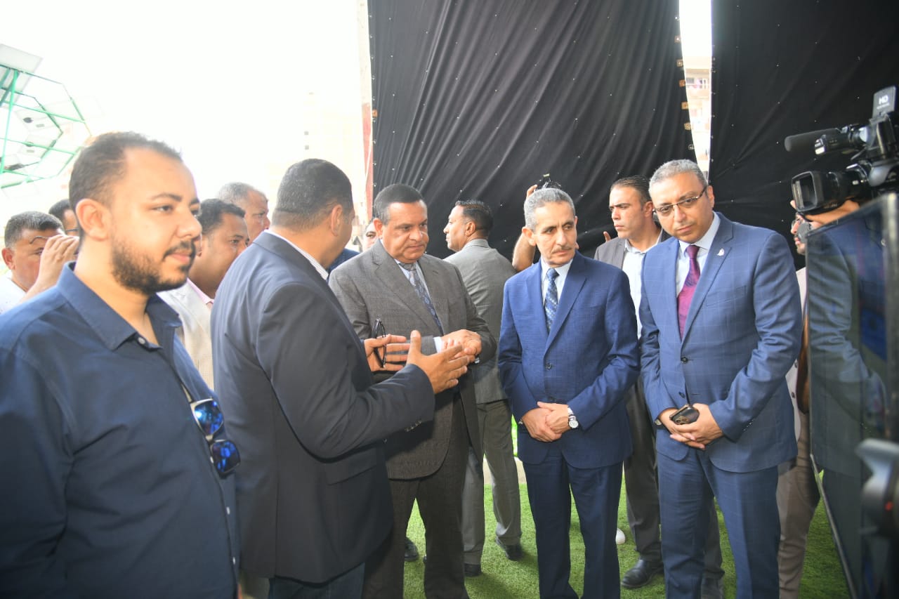 وزير التنمية المحلية في الغربية 