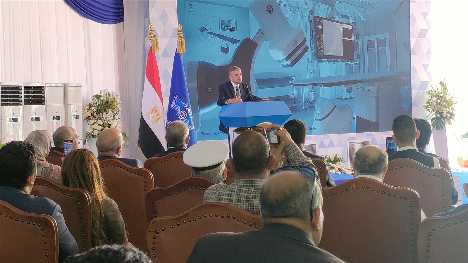 الفريق أسامة ربيع خلال اللقاء 