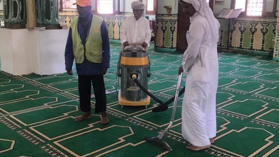 حملات نظافة في المساجد استعدادا لعيد الاضحي 