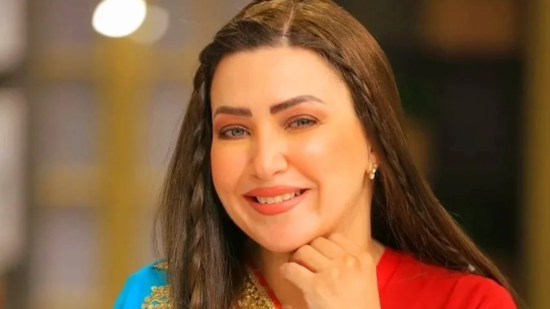 إيمان  عز الدين