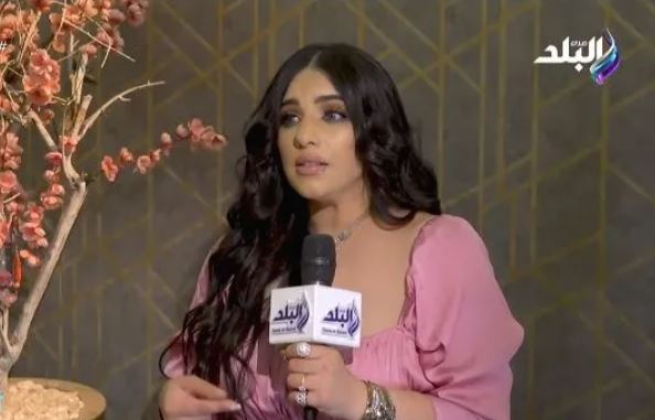 المطربة مروة نصر