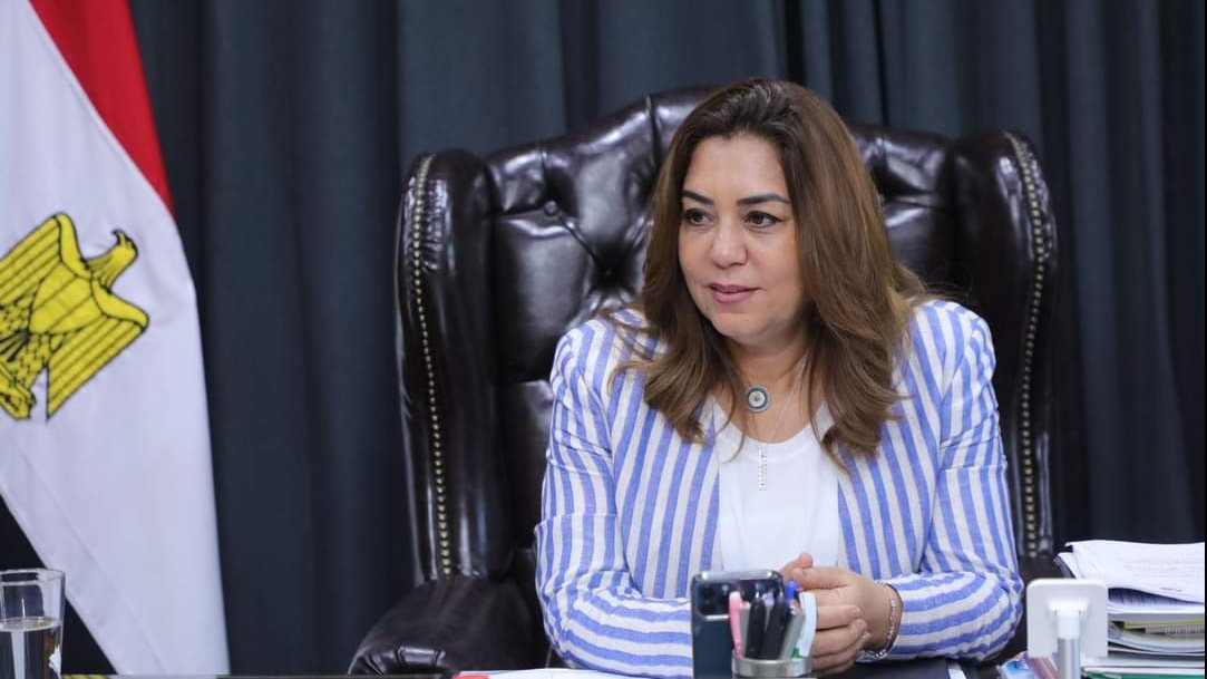 منال عوض محافظ دمياط