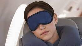 أقنعة العينين تتسبب في التهابات و إحمراروإفرازات