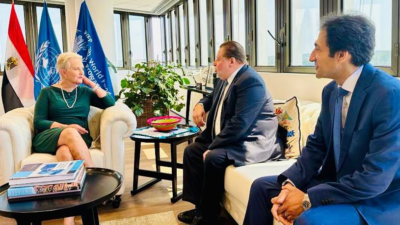 السفير بسام راضي ومحافظ البنك المركزي 