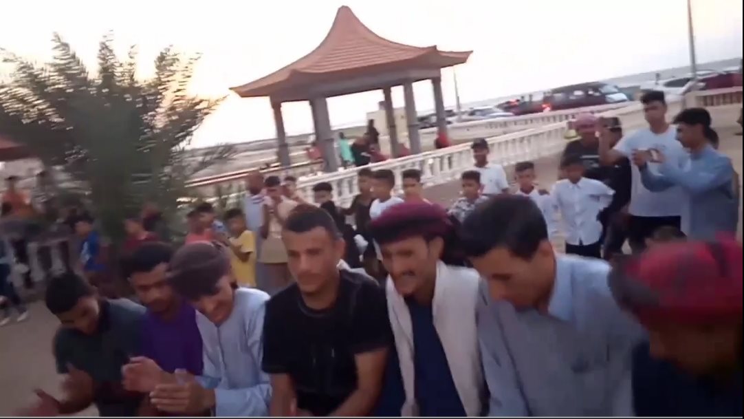 احتفال شباب قاطية على شاطيء رمانه