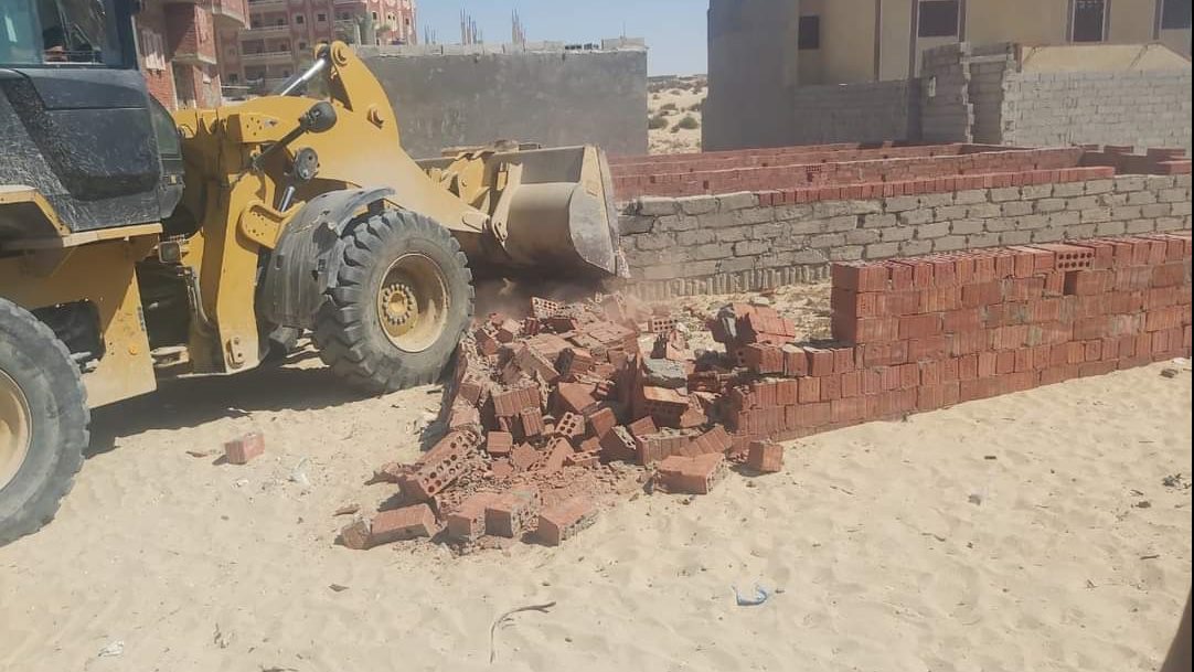 ازالة المباني المخالفة للقانون بالعريش