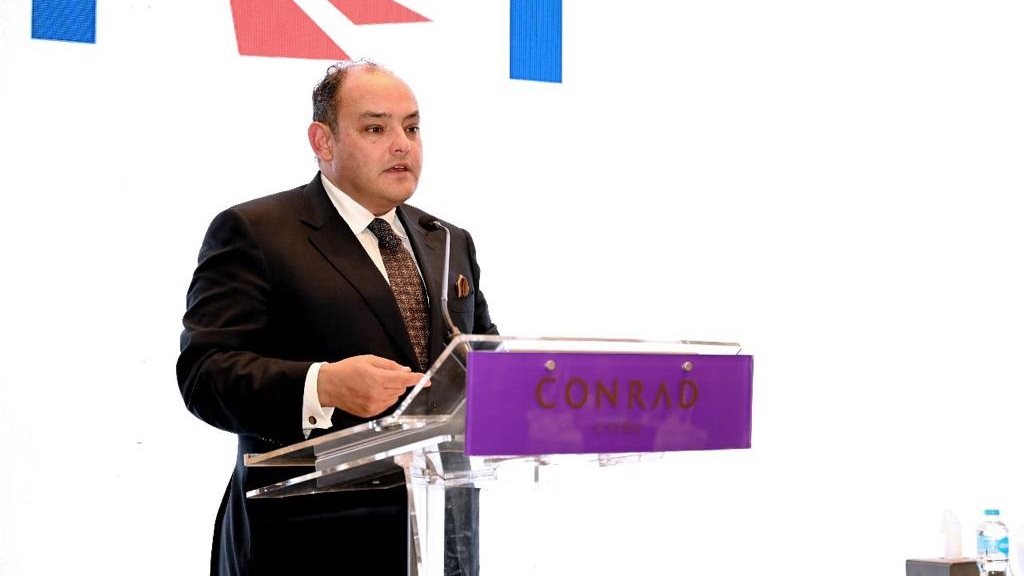 وزير الصناعة