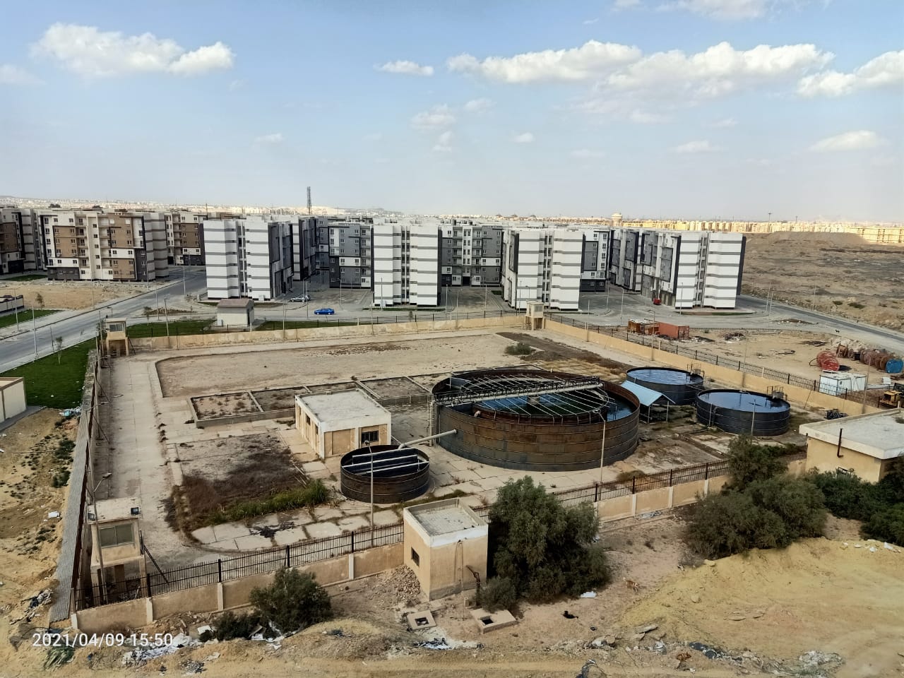 محطة الصرف الصحي داخل المشروع