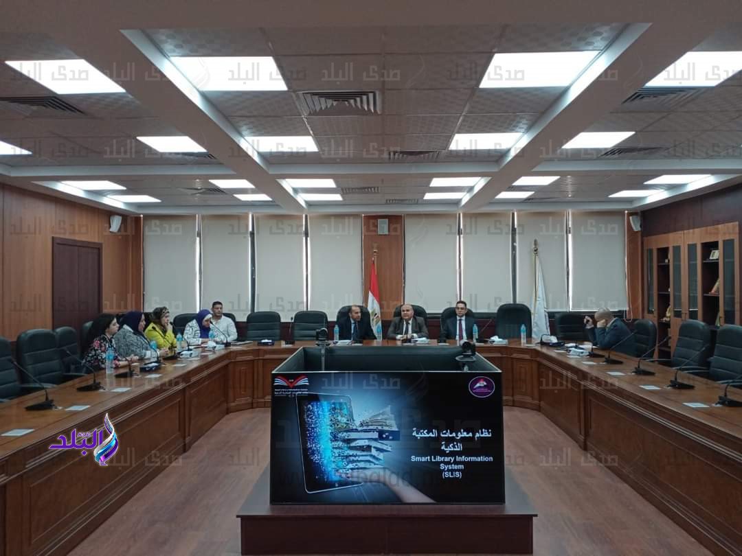 كلية الحقوق بعين شمس1