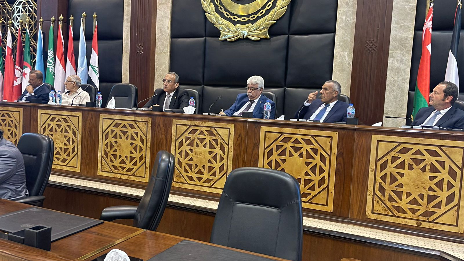 بناء السفن