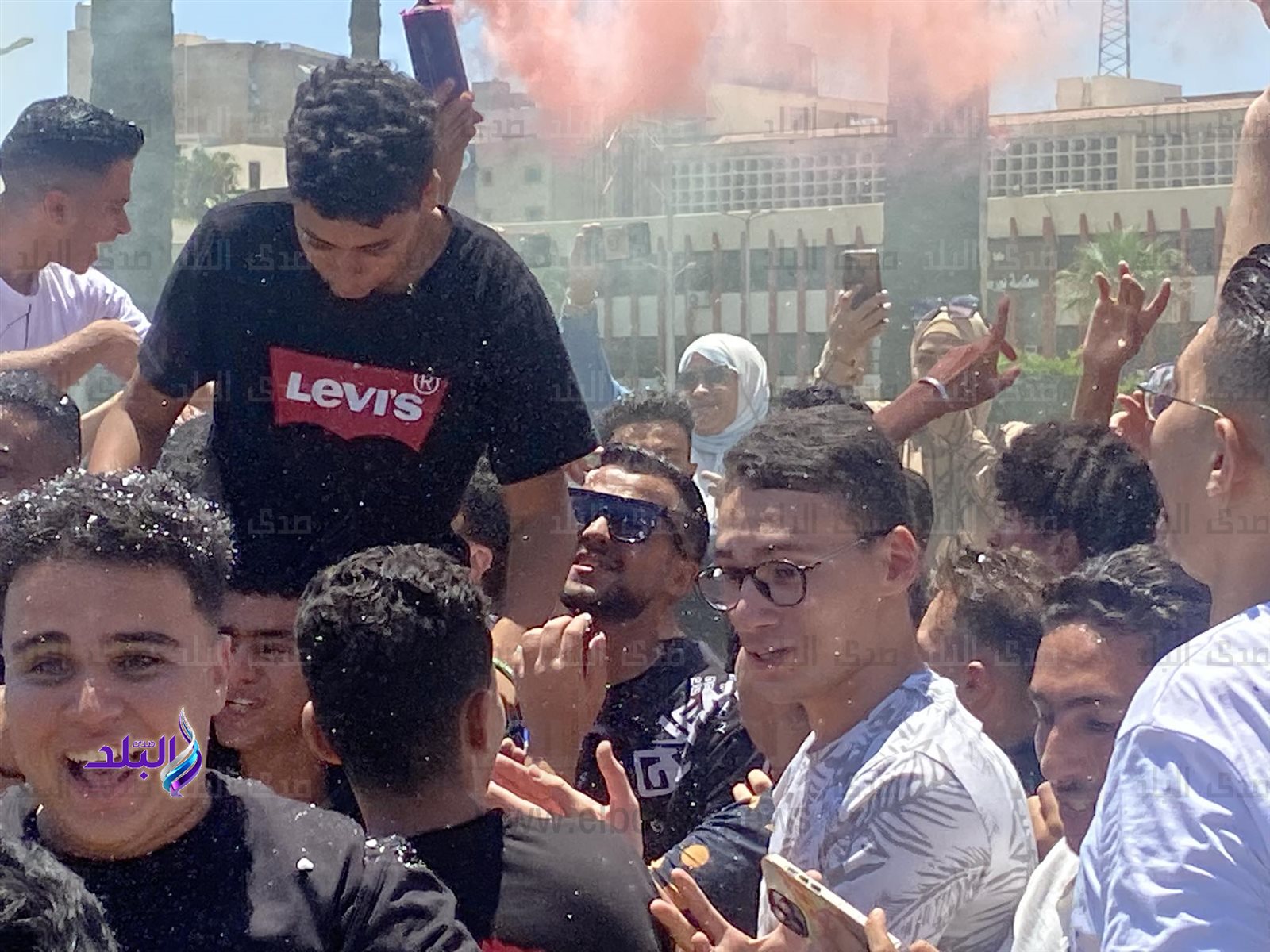 received_574866811514396