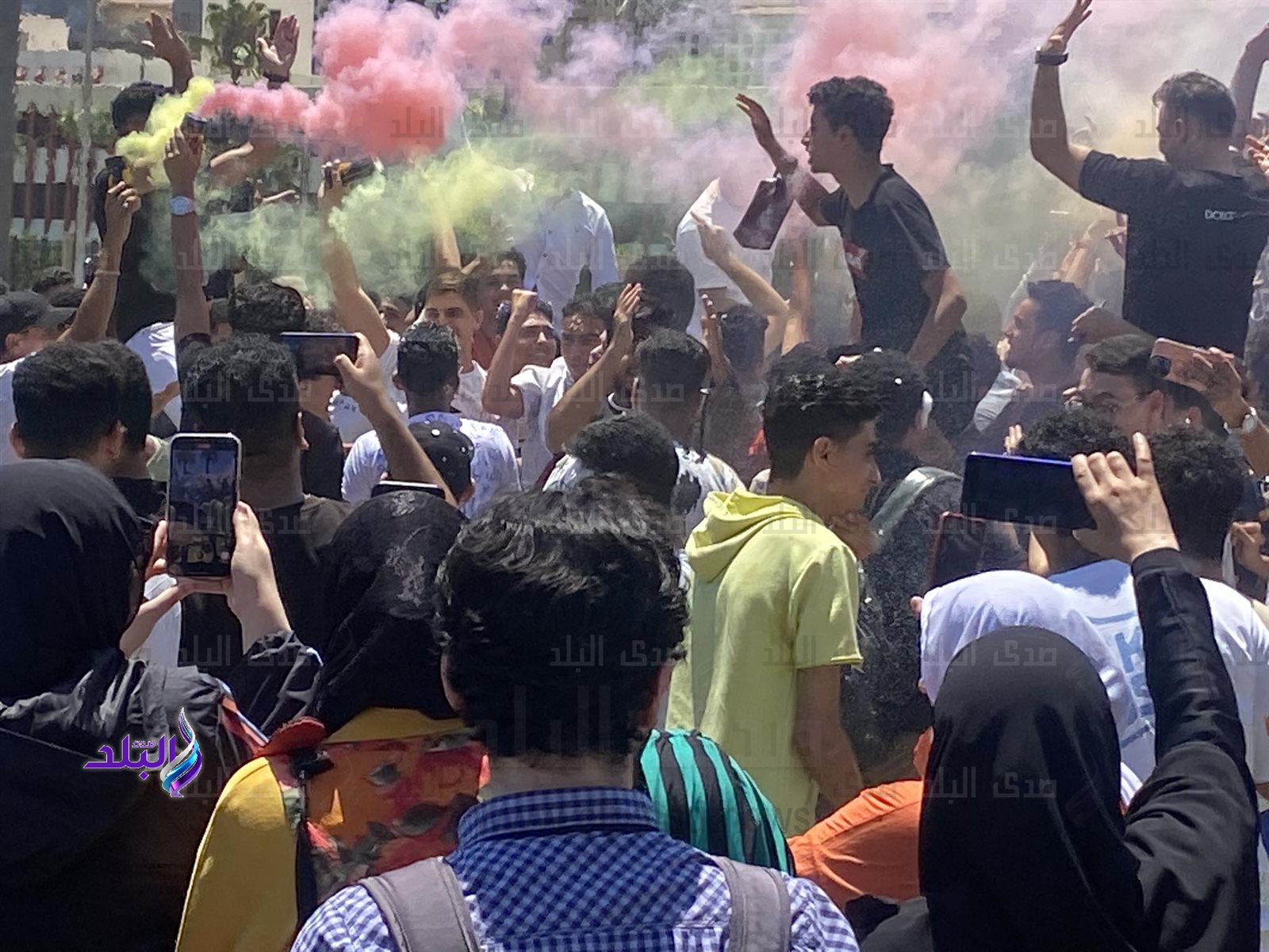 received_141935248922482