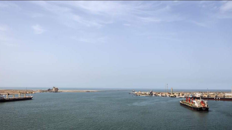 ميناء دمياط