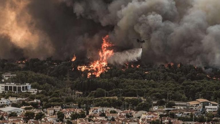 أوروبا تحترق هذا العام