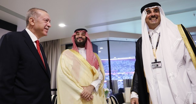  الرئيس التركي يطرق أبواب 3 دول عربية|ماذا يحدث؟
