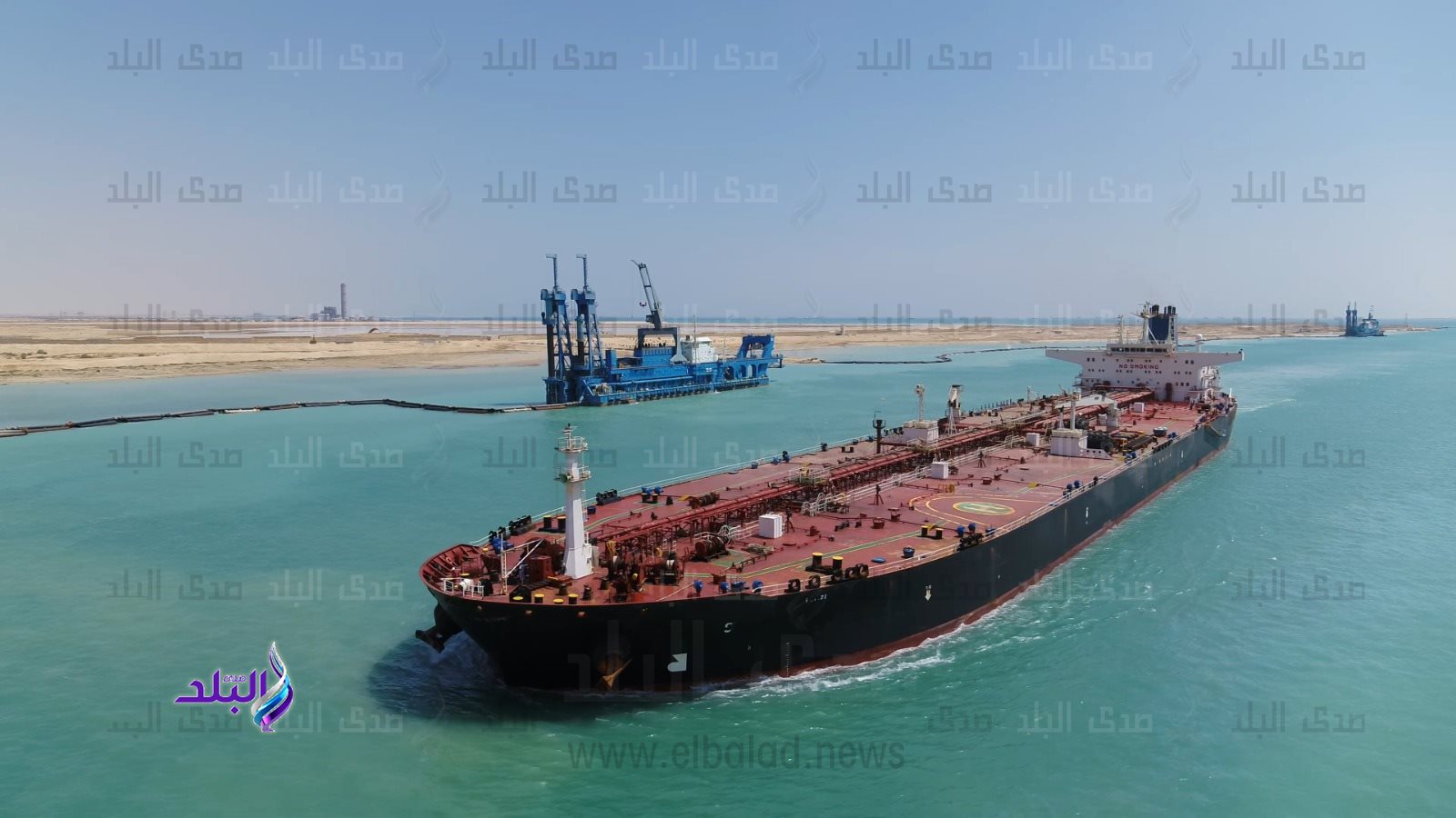 عبور 72 سفينة قناة السويس 